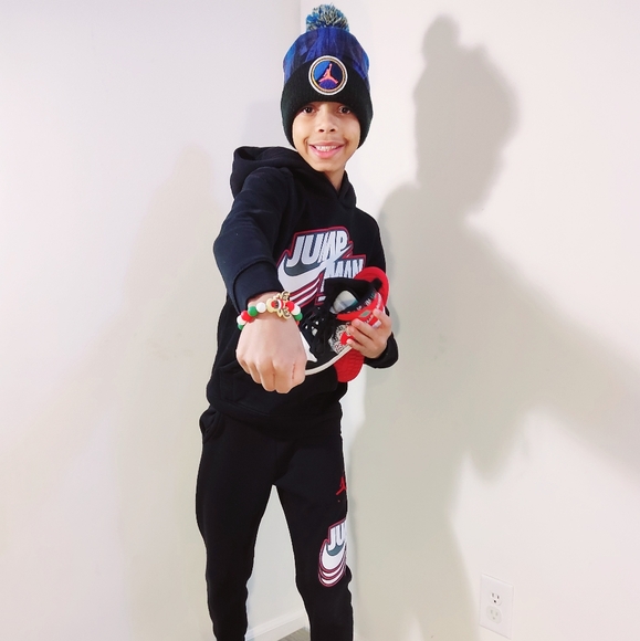 ✈ Nike Air Jordan | Boy's matching set sz M hoody/ sz S pants - Picture 2 of 5